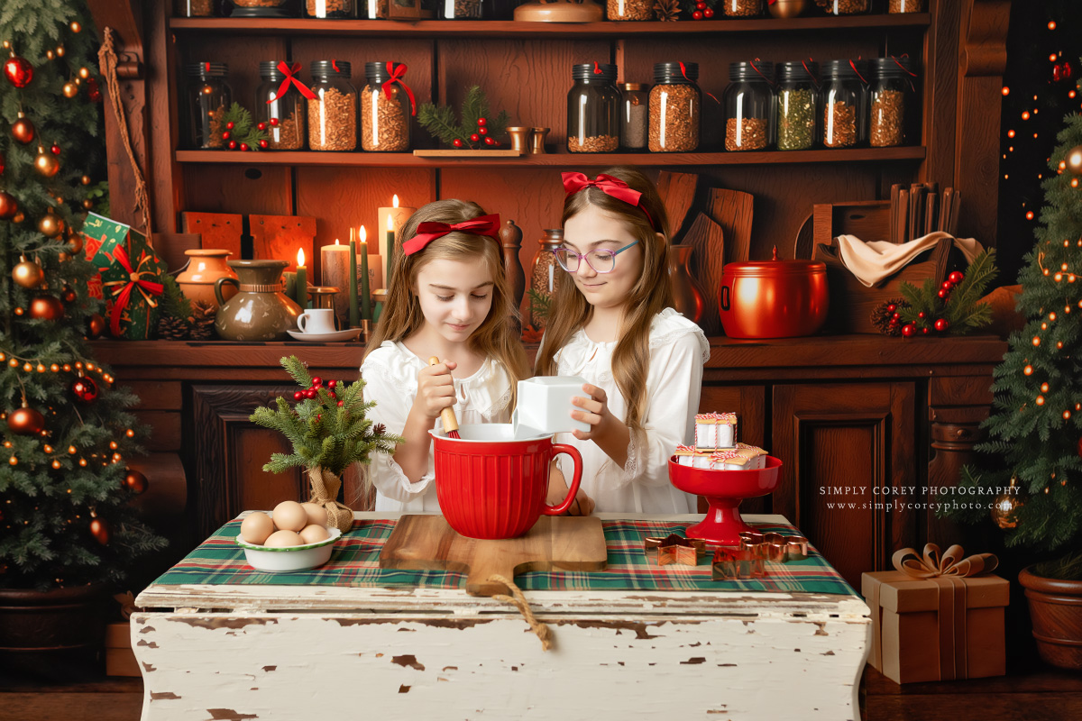 Christmas Kitchen Mini Sessions | 04Holiday-Pantry-Kitchen.jpg
