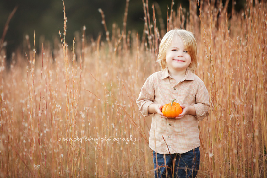 what to wear tips by Peachtree City child photographer