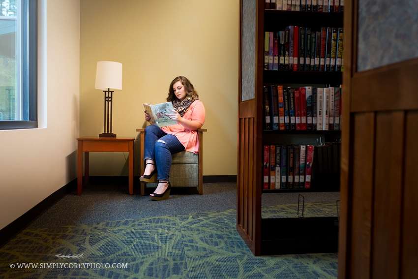 senior portrait session in a library by Atlanta photographer, Simply Corey photography