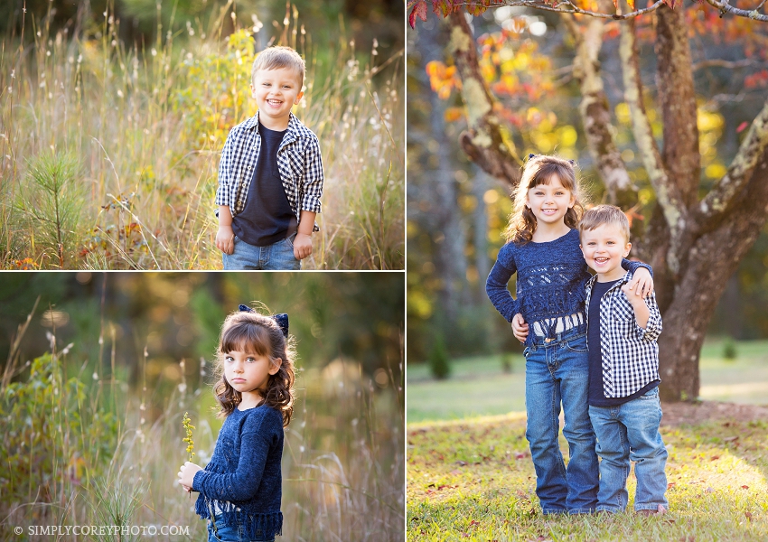 outdoor sibling photos by Atlanta family photographer
