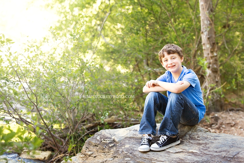 outdoor portraits by Carrollton child photographer