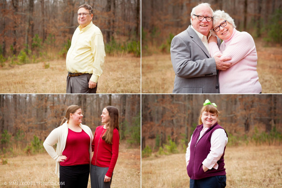 extended family outside portraits by Douglasville photographer