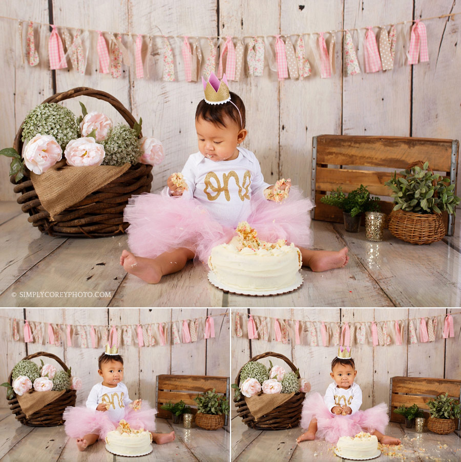 cake smash photographer Newnan, baby girl wearing a tutu and gold crown