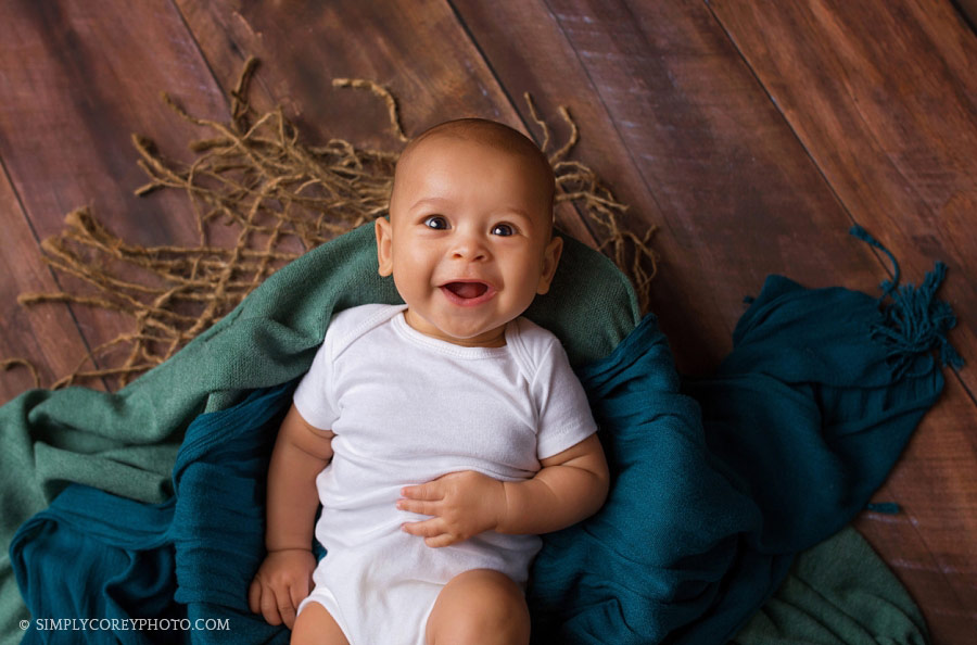 baby photographer Douglasville; 4 month old baby smiling