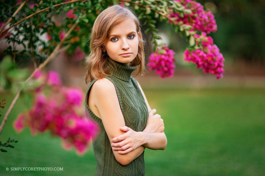Villa Rica senior portrait photography of a teen girl with pink flowers