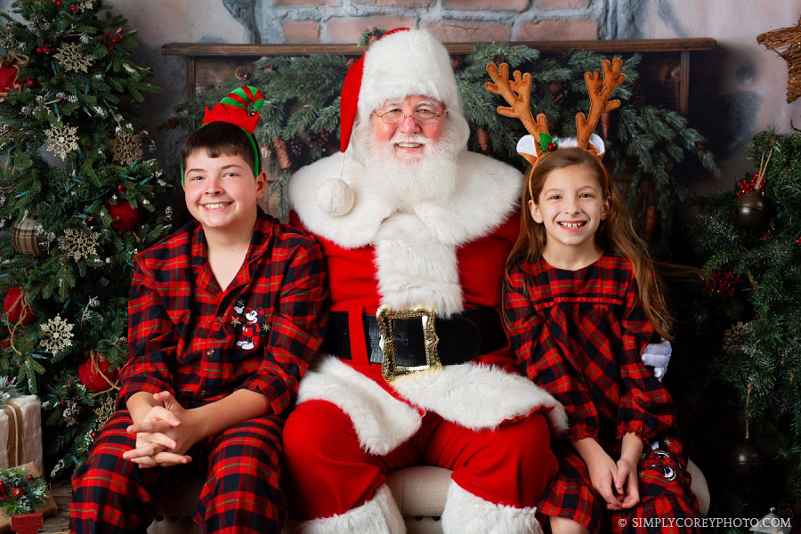 Douglasville Santa Claus mini sessions, tweens with elf and reindeer hats