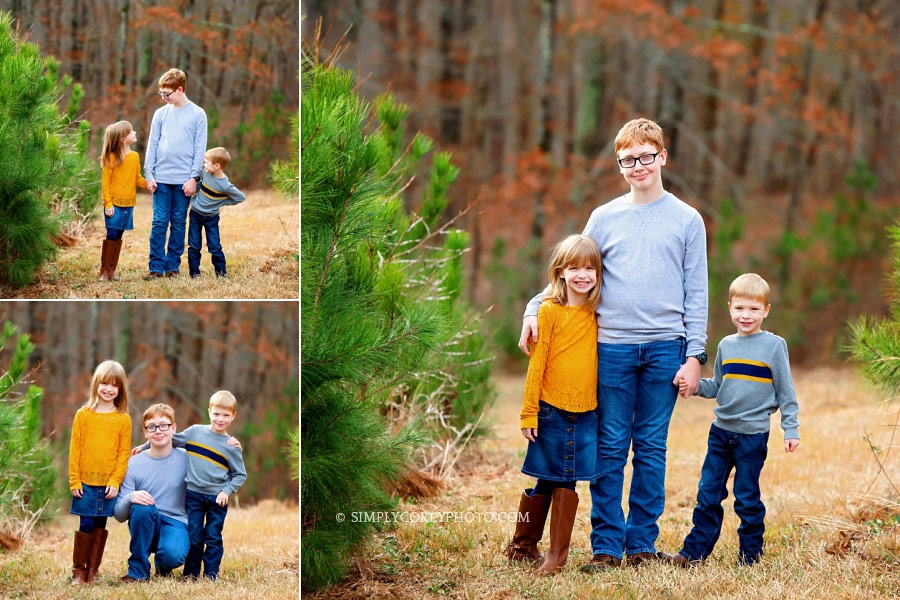family photographer near Douglasville, siblings fall portraits