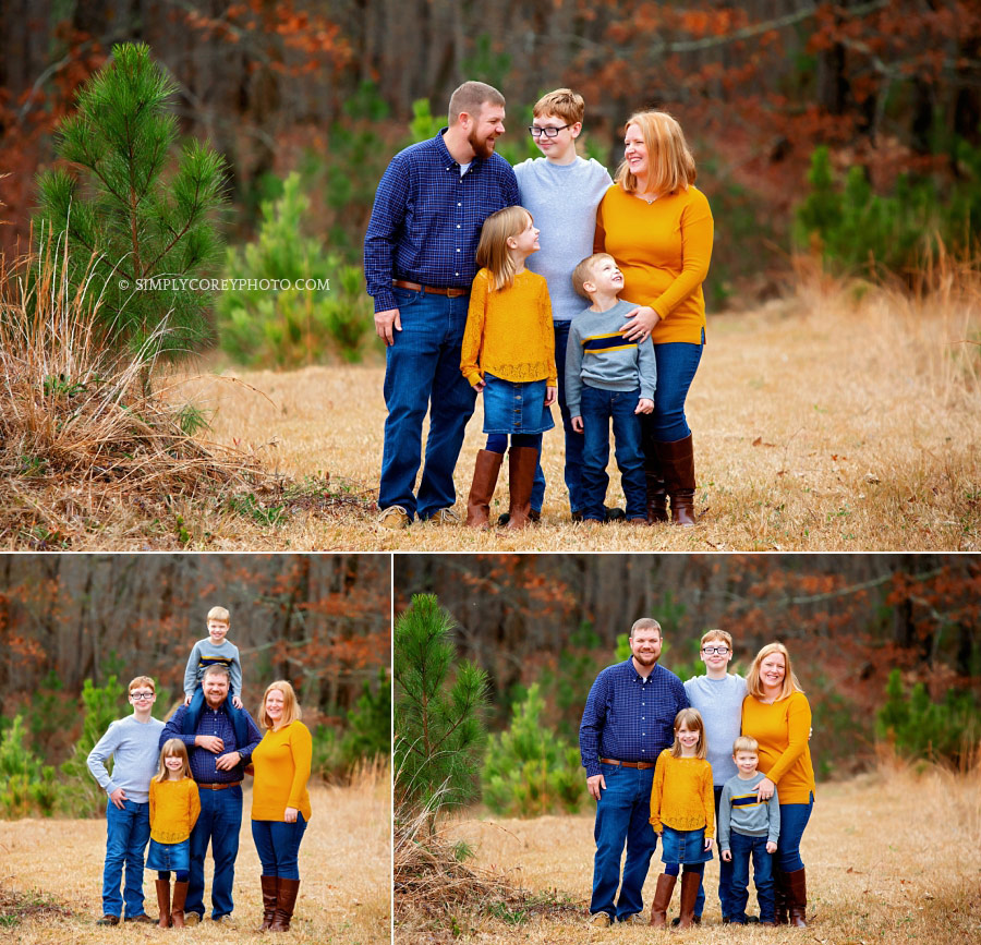 Newnan family photographer, fall portrait of a family of five outside