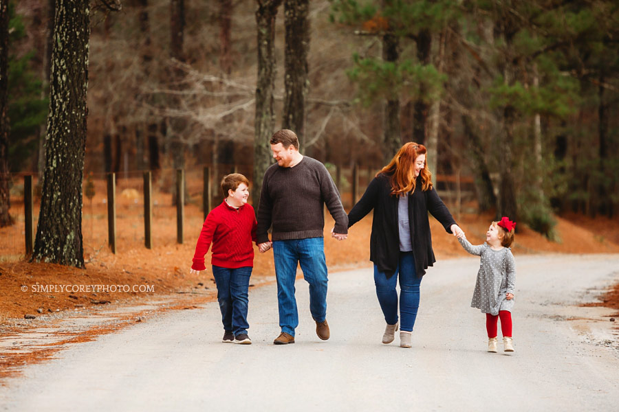 Atlanta family photographer, redhead family walking on a country road