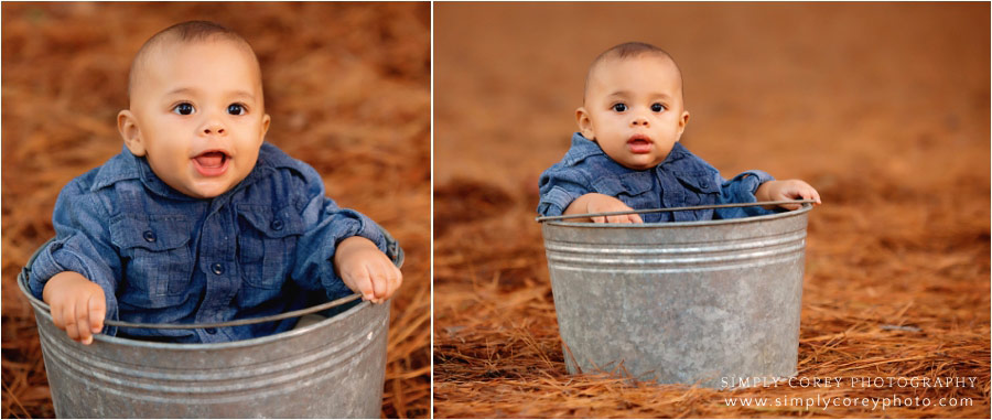 Villa Rica baby photographer, boy outside in a bucket