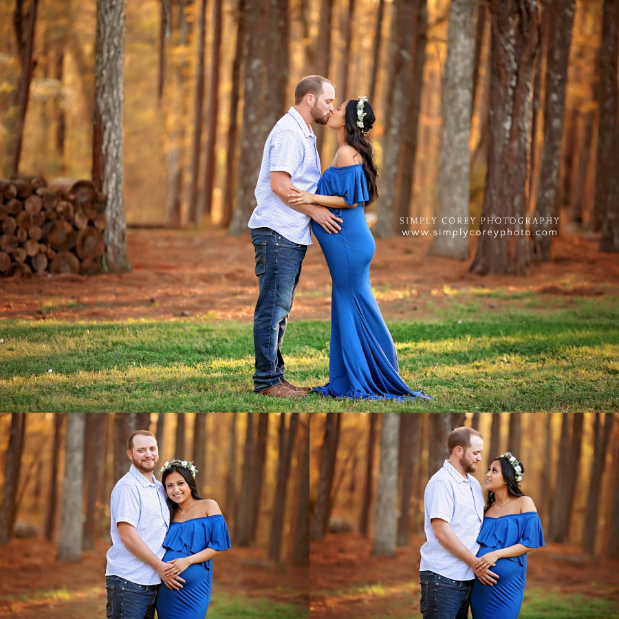 Bremen maternity photographer, couple in blue kissing outside
