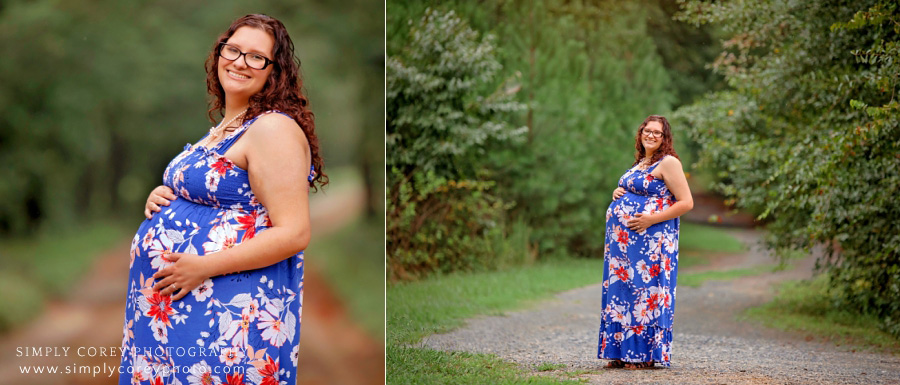 maternity photographer near Douglasville, pregnant mom outside in floral sundress