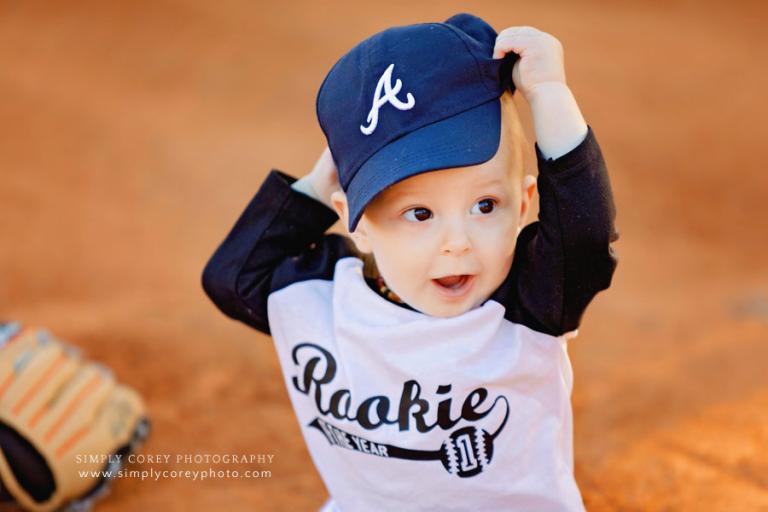 Baby braves hot sale hat