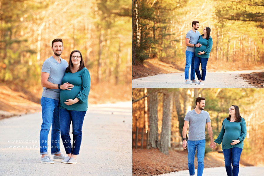 Carrollton maternity photographer, couple outside on country road