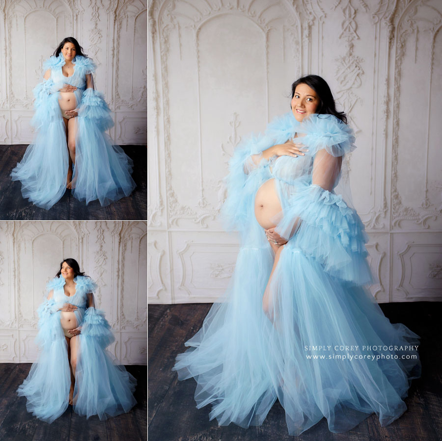 maternity photographer near Hiram, studio pregnancy portraits in tulle dress