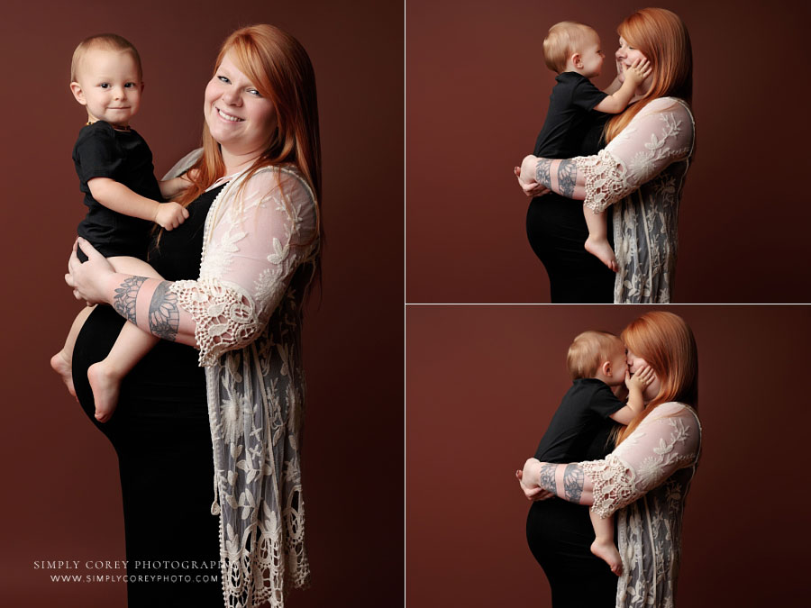 maternity photographer near Peachtree City, mom and toddler studio portrait session
