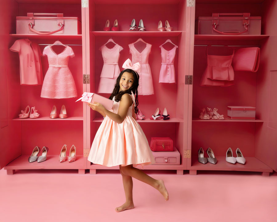 Atlanta children's photographer, girl in pink fashion studio set