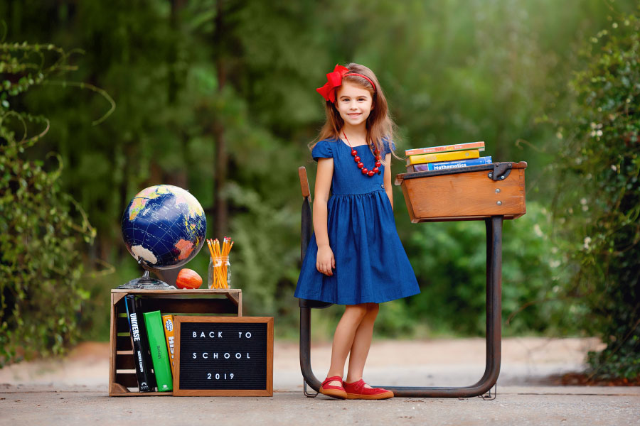 children's photographer near Atlanta, outdoor back to school portrait with desk