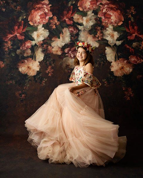 Villa Rica dream dress photographer for children, peach floral couture dress