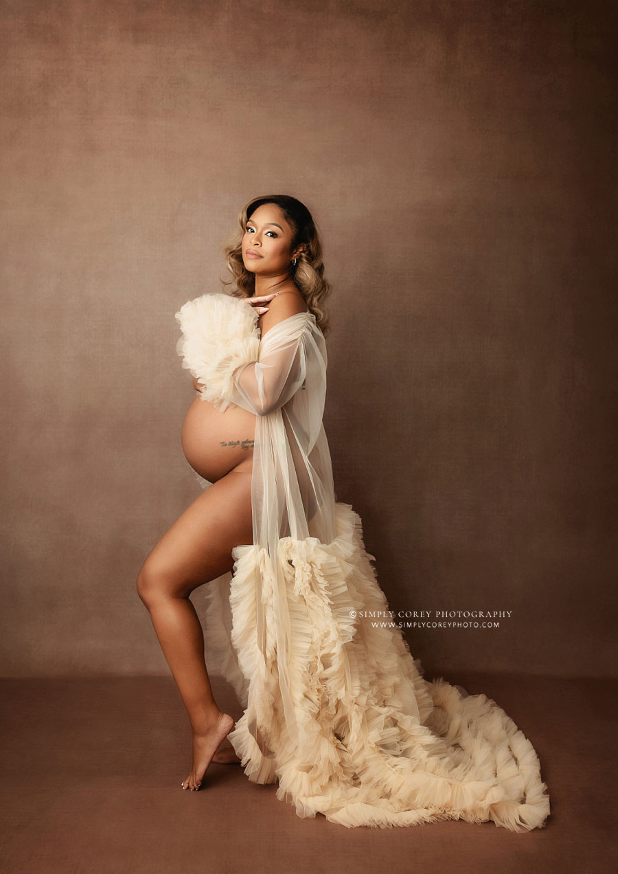 Douglasville maternity photographer, tulle robe with brown studio backdrop